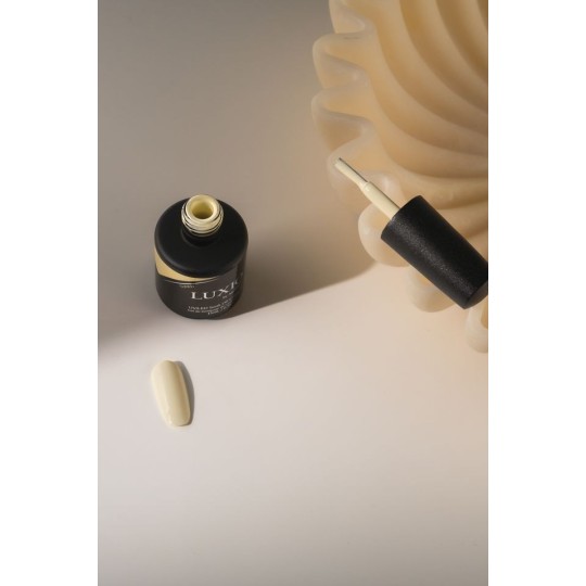 Luxio® Sunny (Late Checkout) - Accent Expression