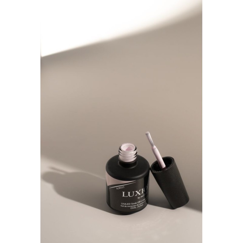 Luxio® Almost (Late Checkout) - Accent Expression